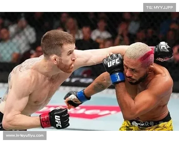 UFC美国得梅因站桑德哈根第二回合TKO击败菲格雷多成功卫冕雏量级冠军 UFC美国得梅因站桑德哈根第二回合TKO击败菲格雷多成功卫冕雏量级冠军