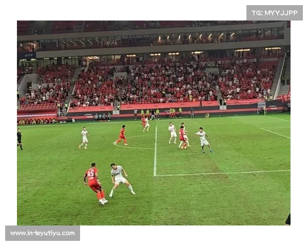 莱昂纳多绝杀!海港 3-2 逆转三镇登顶 莱昂纳多绝杀!海港 3-2 逆转三镇登顶